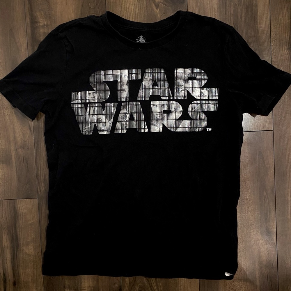 Disney • Star Wars Shirt